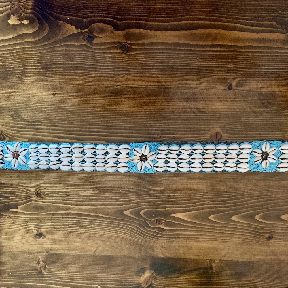 African Beaded Shell Belt - Picture 5 of 5
